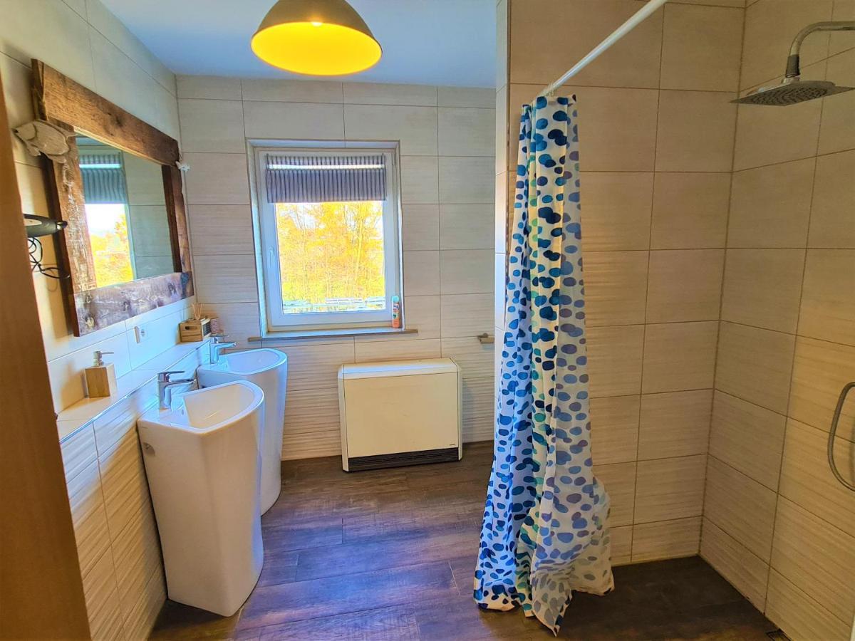 Bei Playmobilland- Grosszugige Wohnung Mit Terasse 1 Zirndorf Bagian luar foto